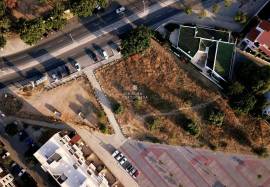 Land with Construction Feasibility in the center of Loulé