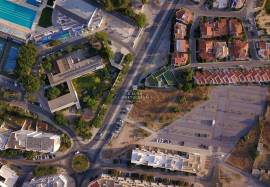 Land with Construction Feasibility in the center of Loulé