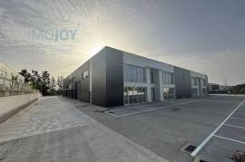 Warehouse for Rent in Moita, Setúbal