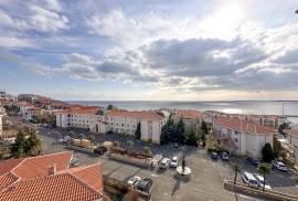 Wonderful 3 BED apartment, 134 sq.m., wi...