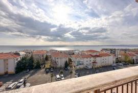 Wonderful 3 BED apartment, 134 sq.m., wi...