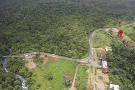 Rio Celeste Lot In Bijagua: Prime Lot for Sale Near Rio Celeste and Tenorio Volcano National Park