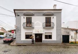 Building Évora Senhora da Saúde