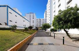 1 bedroom apartment Fully renovated and equipped with private parking in Praia da Rocha - Portimão