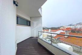 Apartamento T4 no centro histórico de Cascais com vista Mar