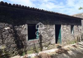 House to Recover - Fenais Ajuda - Ribeira Grande