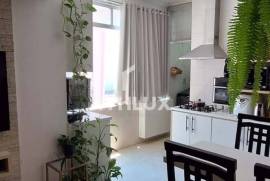 Great semi-furnished renovated apartment, 86M², for sale, 4 bedrooms, 1 bathroom, 1 parking space, Bom Fim, POA/RS