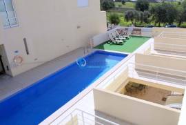 2 bedroom semi-detached house with swimming pool and garage - Patroves-Albufeira