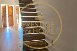 4 bedroom villa with swimming pool for annual rental