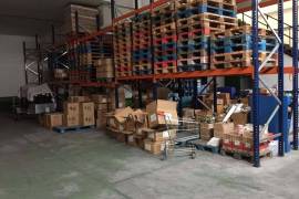 Warehouse for rent in Amorebieta.