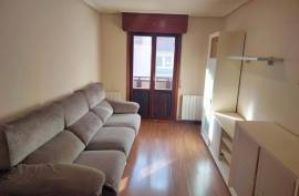 CENTRAL APARTMENT IN PORTUGALETE