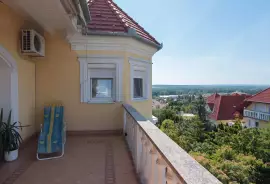 Hungary. Heviz. Guest house. Area:750 m2 Plot area