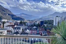 Beautiful Apartment With Panoramic Views of Lourdes