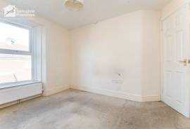 3 bedroom, Terraced House for sale