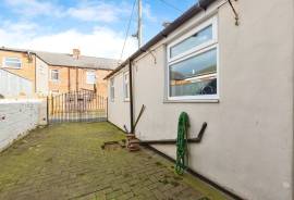 3 bedroom, Terraced House for sale