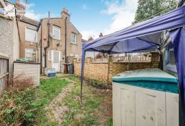 1 bedroom, Terraced House for sale