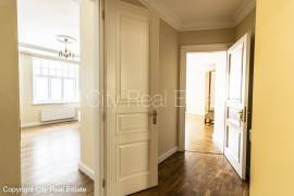 Apartment for rent in Riga, 123.70m2