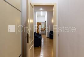 Apartment for rent in Riga, 115.00m2