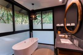 El Mangroove Autograph Collection®: Luxury 2-Bedroom Beachfront Villa in Costa Rica