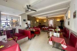 8 room, 345m2 Cafe Restaurant for sale in Gabian - 295 000 €