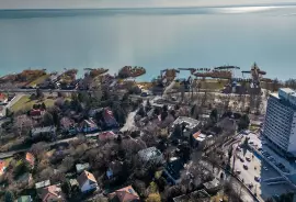 Hungary. Balatonalmadi. House for investors. 