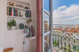 Apartamento com 105 m2 e vista rio