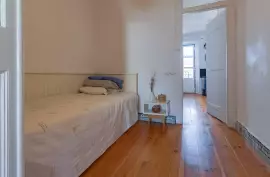 Apartamento com 105 m2 e vista rio