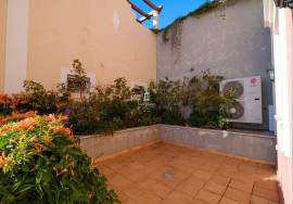 Family home in Palheiro Village with private garden