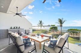 Villa Ballena: Sleek Beachfront Masterpiece in Costa Rica