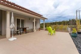 Luxury 4 Bed Villa For Sale In Valado dos Frades