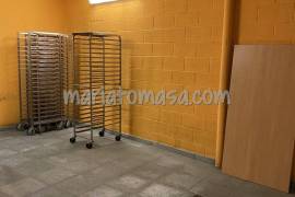 Spaciousness and excellent communication are guaranteed in this warehouse in Barakaldo