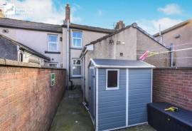 2 bedroom, Terraced House for sale