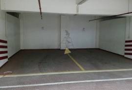 Garage with 20 m2 for sale in the Center of Albufeira