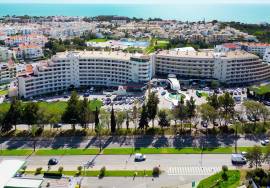 Garage with 19.90 m2 for sale in the Center of Albufeira