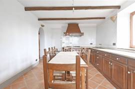 Renovated farmhouse with magnificent views