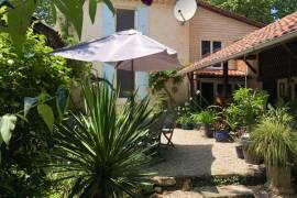 Maison Gasconnne et Piscine