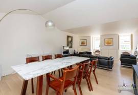 Sta Catarina top floor Duplex T3 with fabulous terraces & luxurious amenities