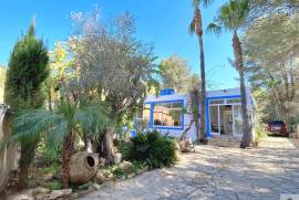 INDEPENDENT HOUSE WITH POOL IN JESÚS, IBIZA