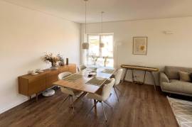 2 bedroom apartment for sale in the center of Porto