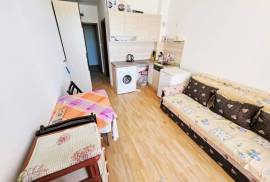 Furnished studio, 28 sq.m. with a balcon...