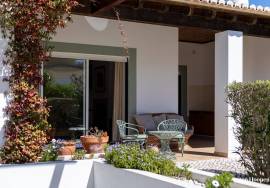 Single Storey Villa With Pool In Praia da Luz