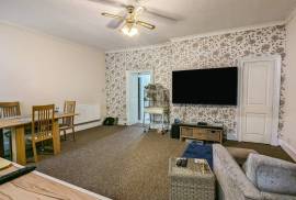 4 bedroom, Terraced House for sale