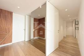 Apartamento T3 Novo em Lisboa com Vista para o Rio Tejo