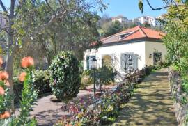 Traditional House For Sale