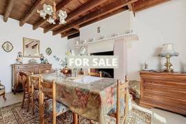 Detached Country House with Open Views