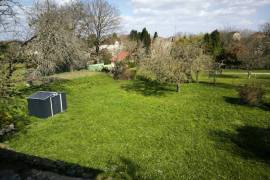 Detached House with Landscaped Garden