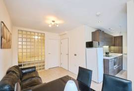 2 bedroom, Apartment for sale