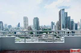 Academia Grand Tower Condominium - 3 Bedrooms and 2 Bathrooms for Sale in Phrom Phong Area of Bangkok