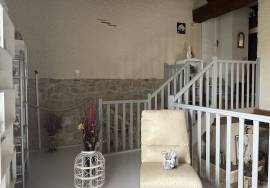 4 Bedrooms - Apartment - Aquitaine - For Sale - 11704-EY