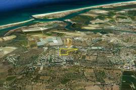 Land for construction of a development in Tavira